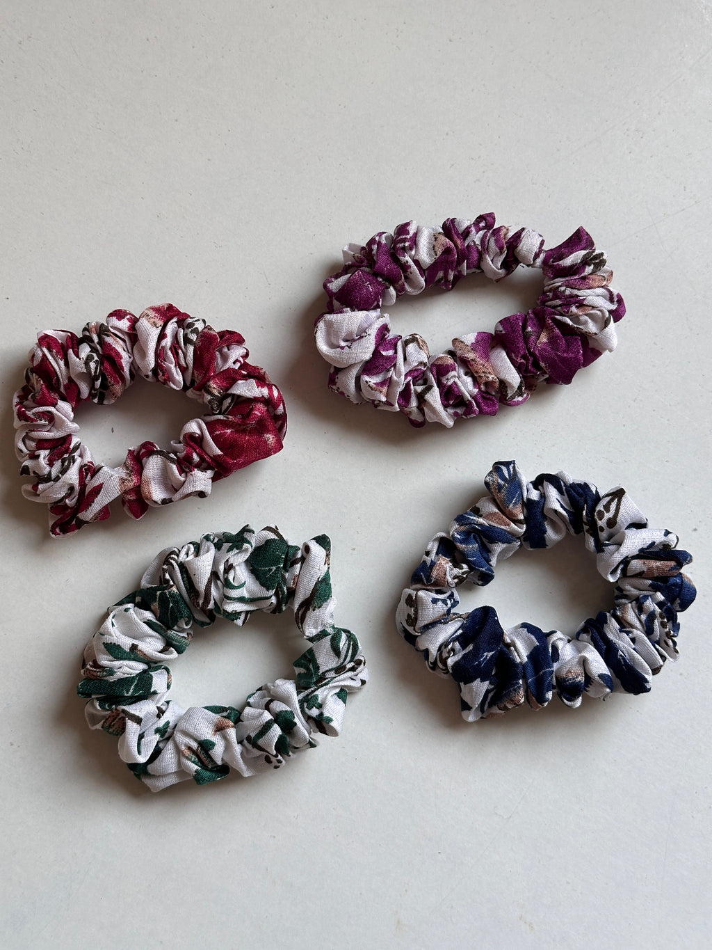 Cotton printed scrunchie