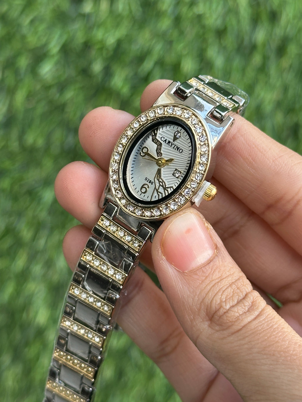 The Radiant Oval Zenith