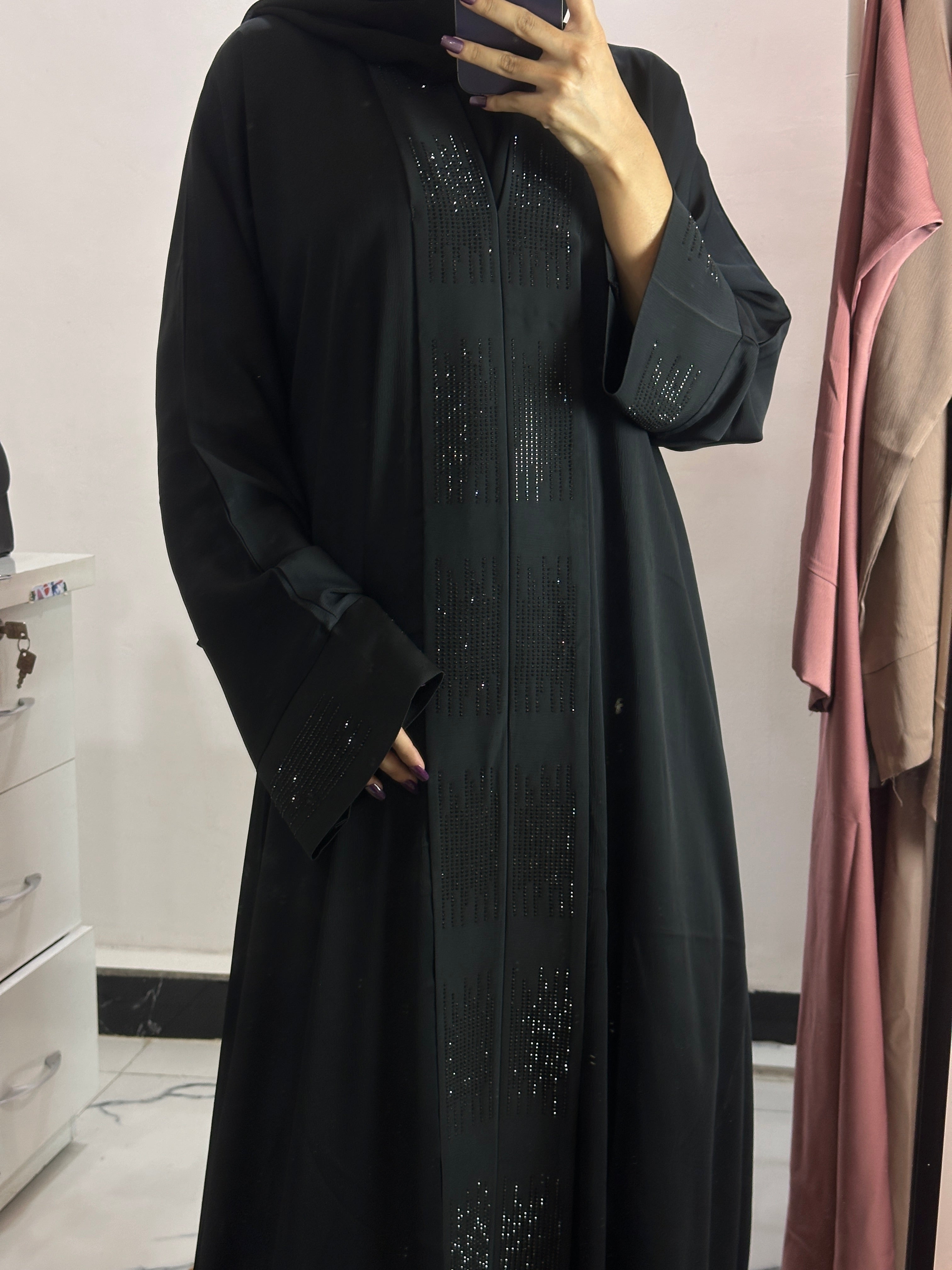 Black stone abaya