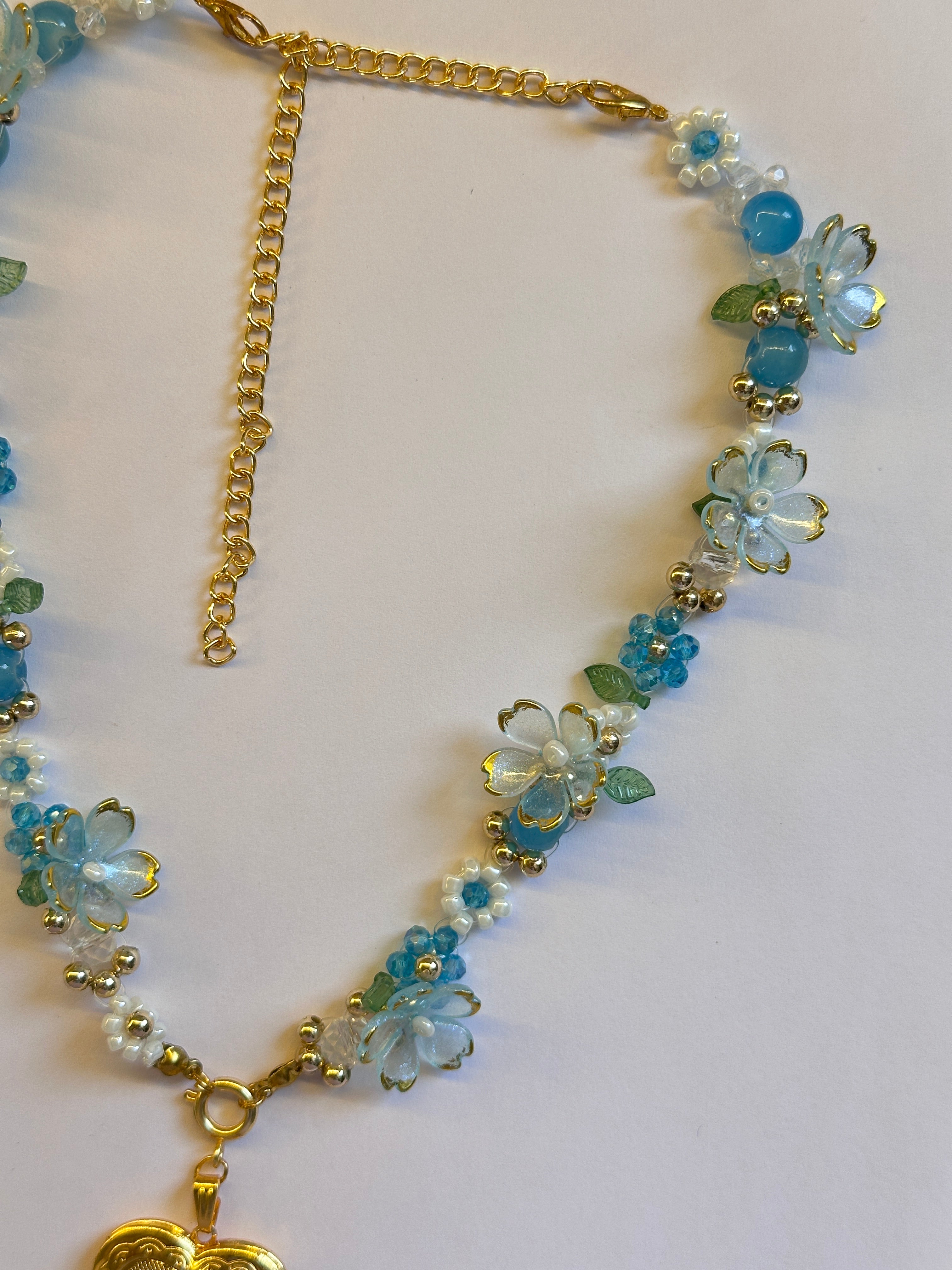 Floral necklace