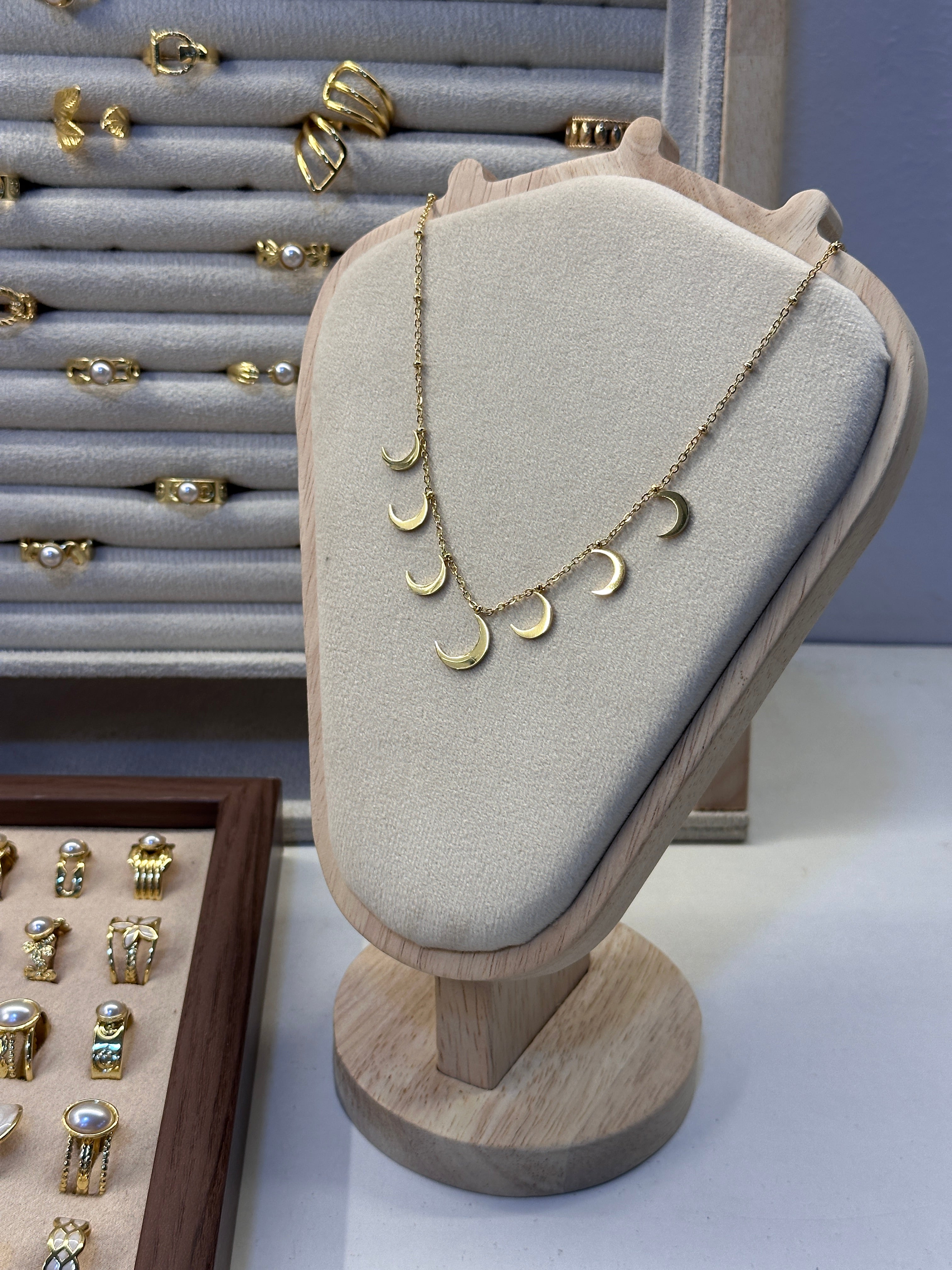 Moon anti tarnished necklace