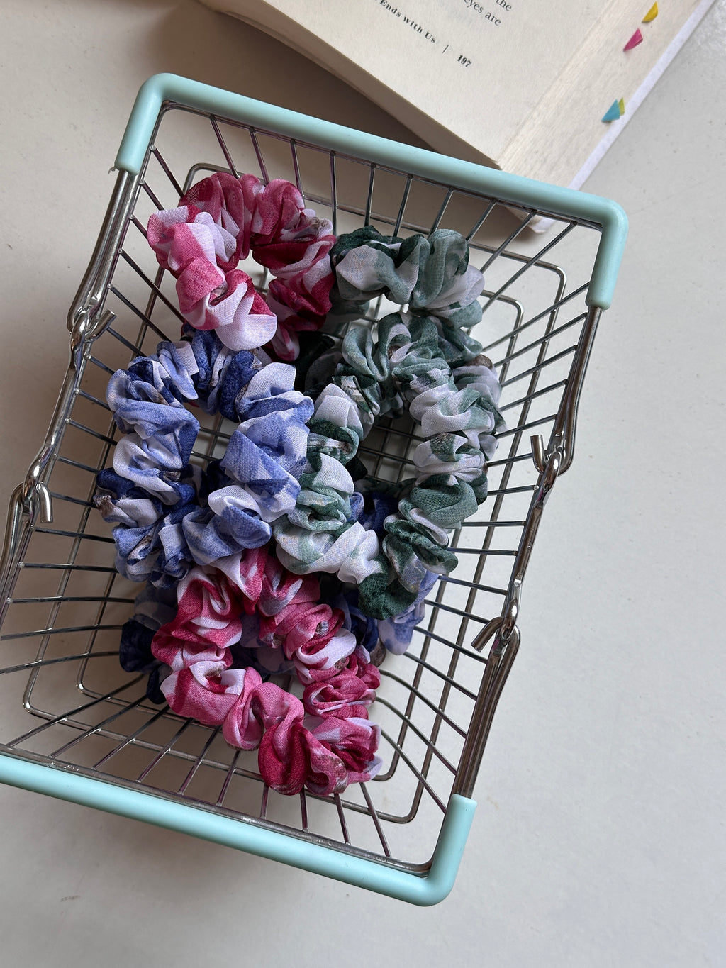 Printed scrunchie