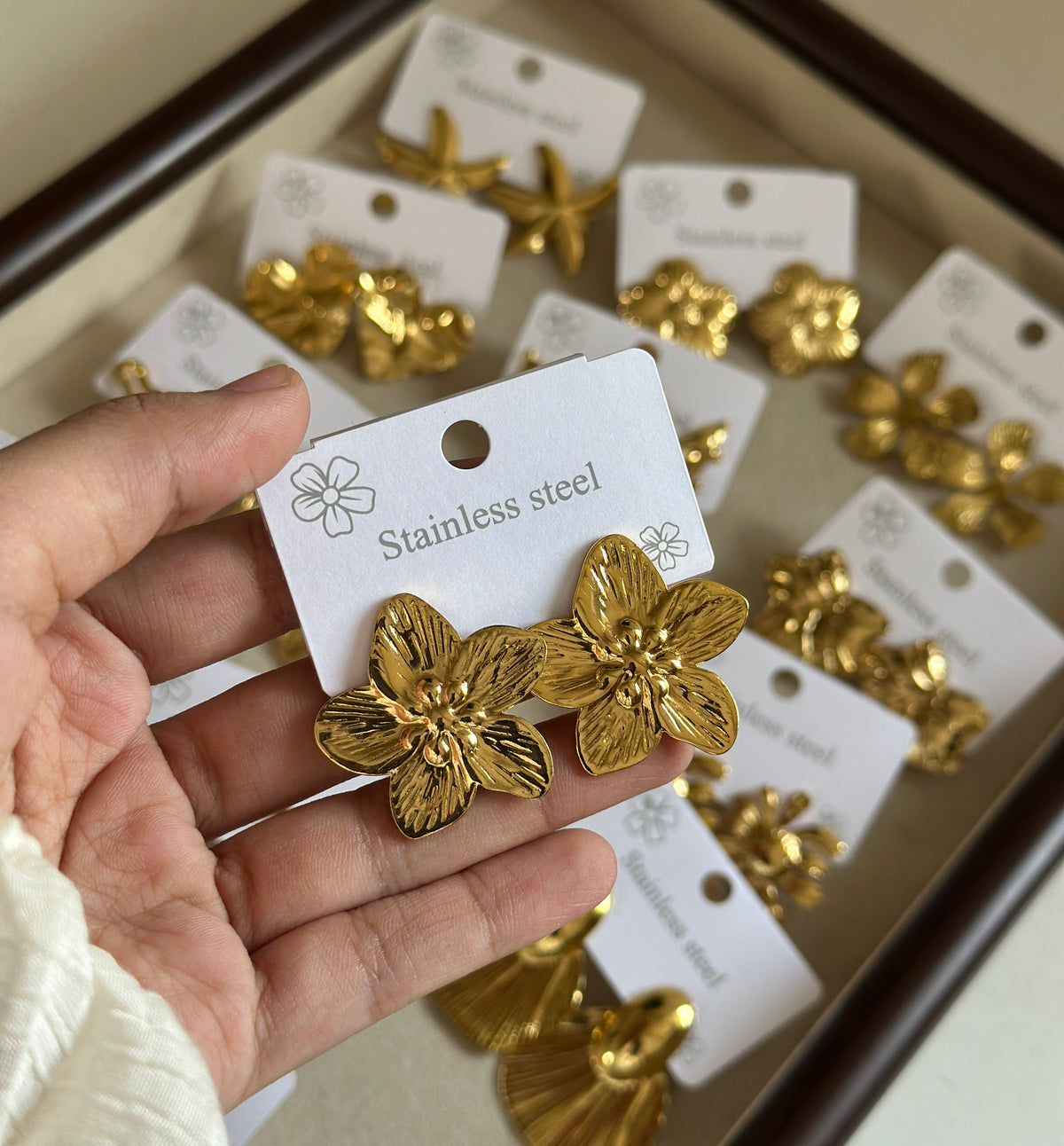 big Flower earring