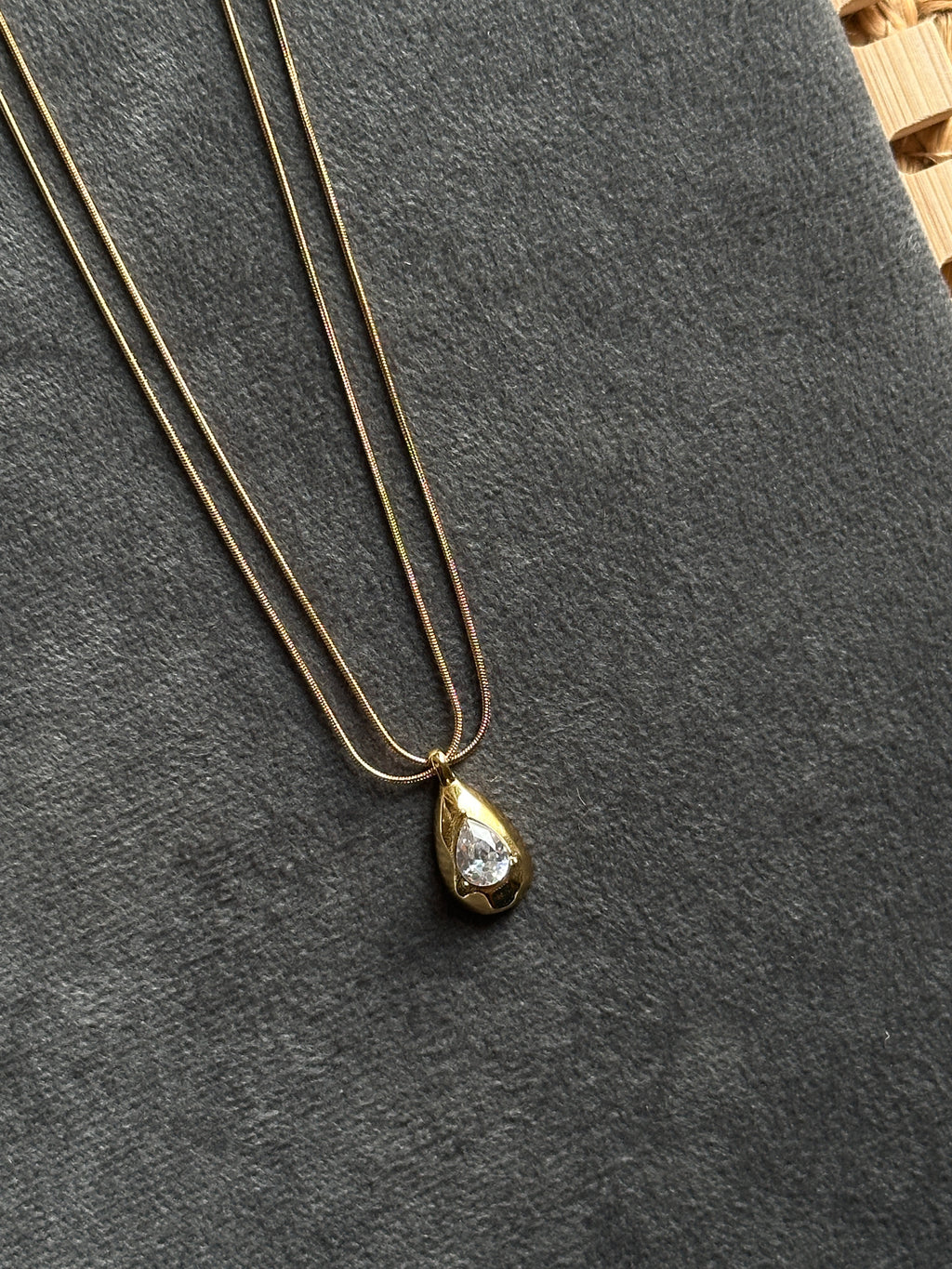 Double layer pendent