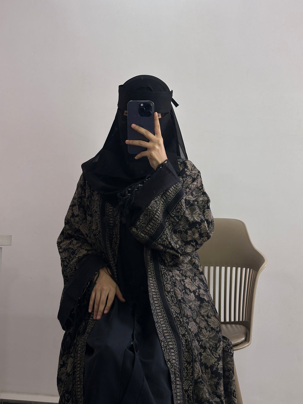 Pashmina abaya with shawl