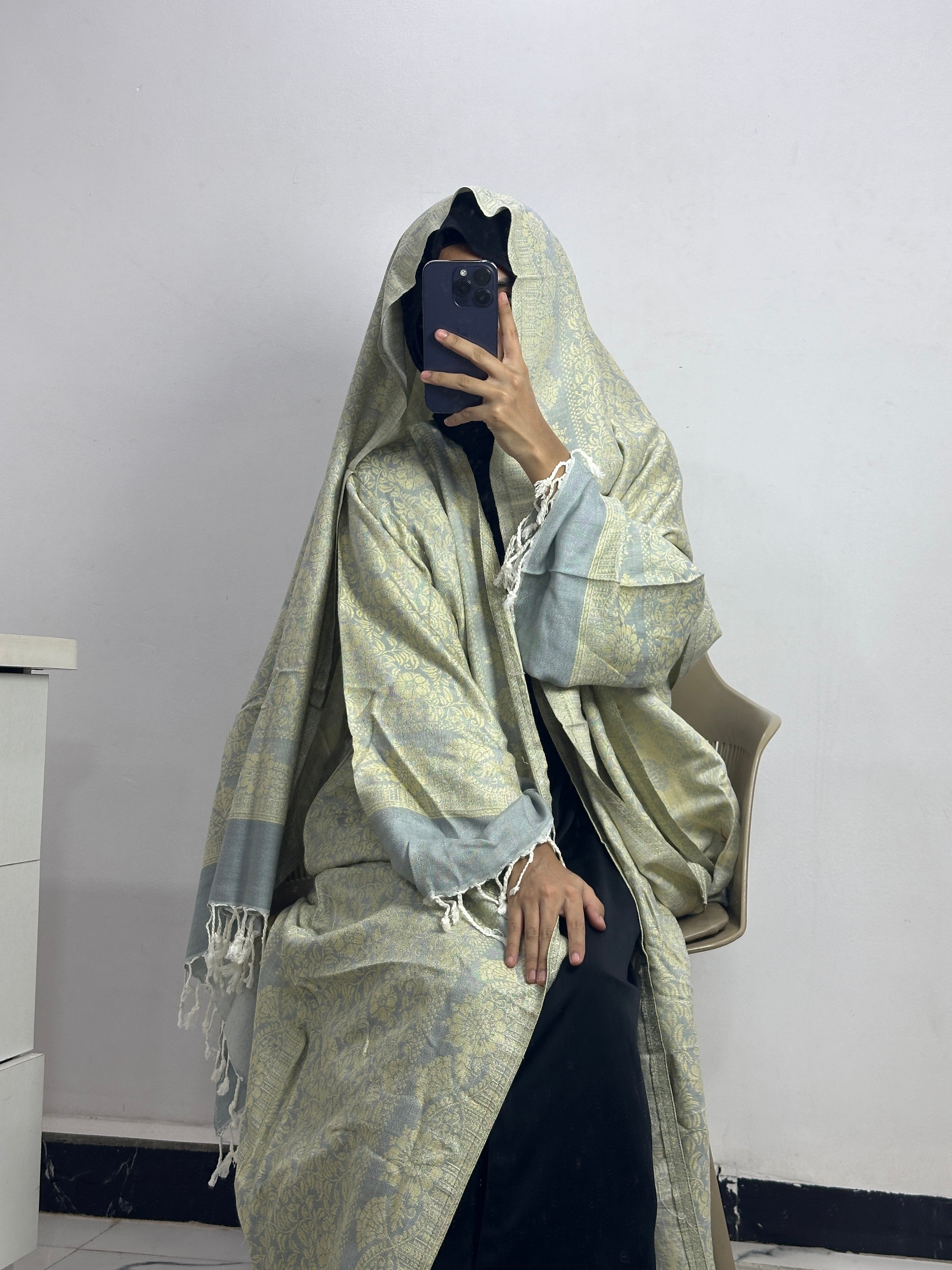 Pashmina abaya with shawl