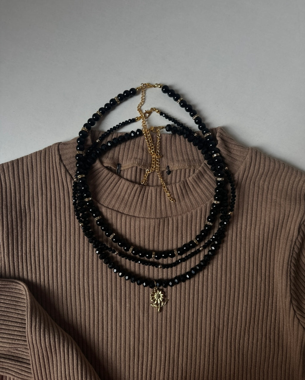 Black beaded necklace (pack of 3)