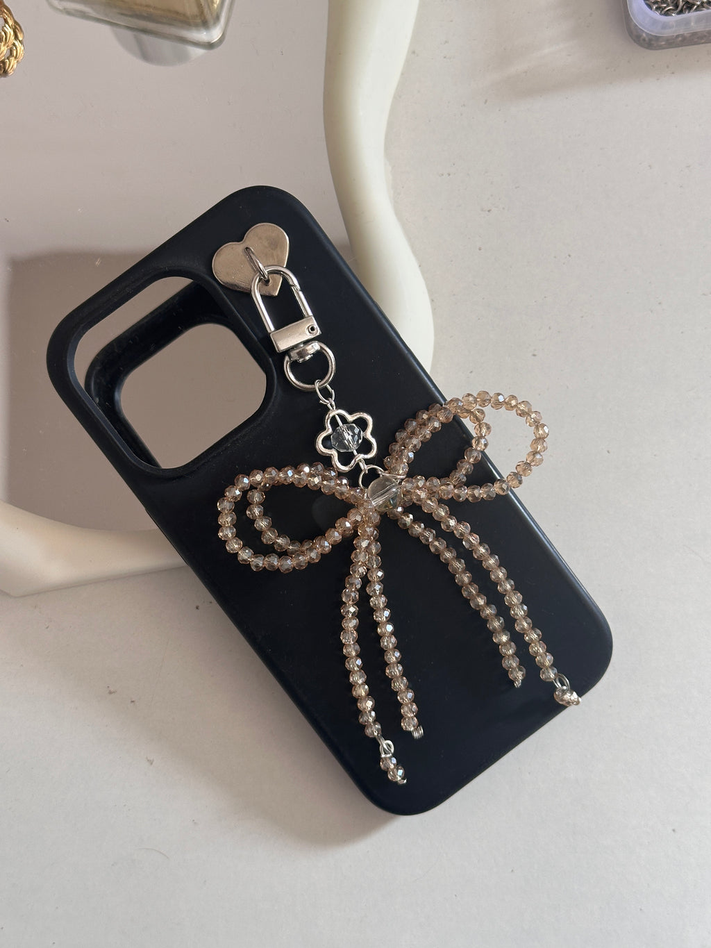 Bow charm