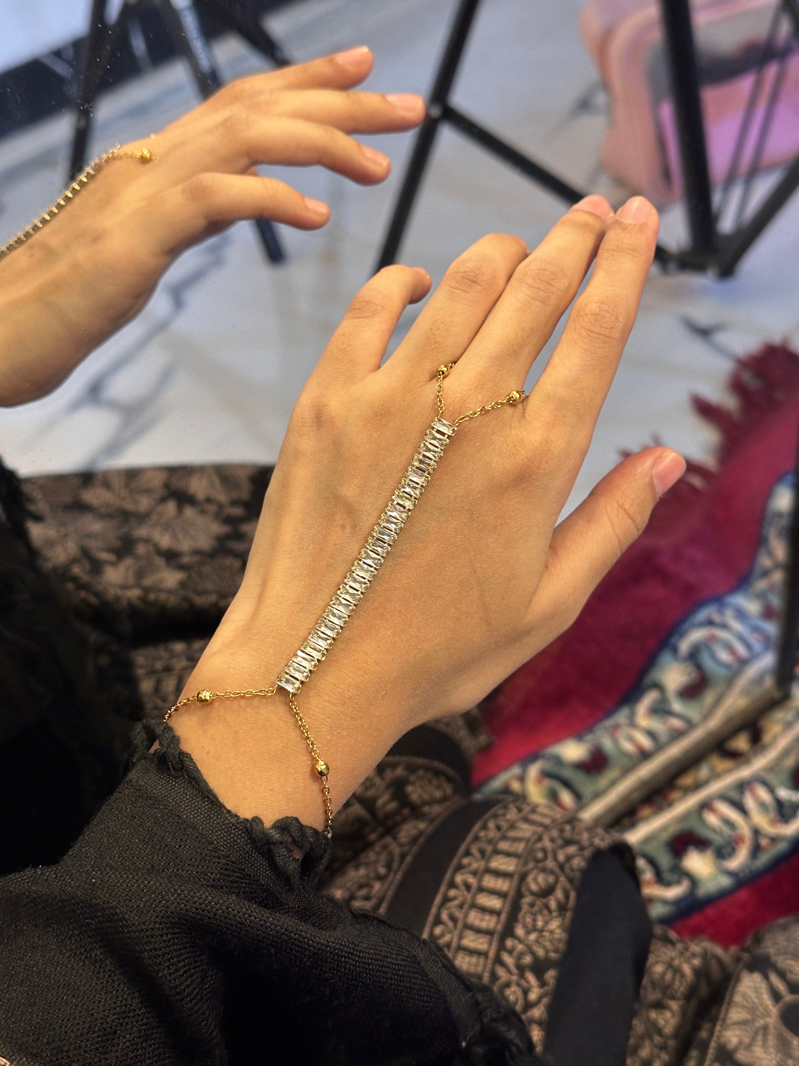 Anti tarnished hand chain