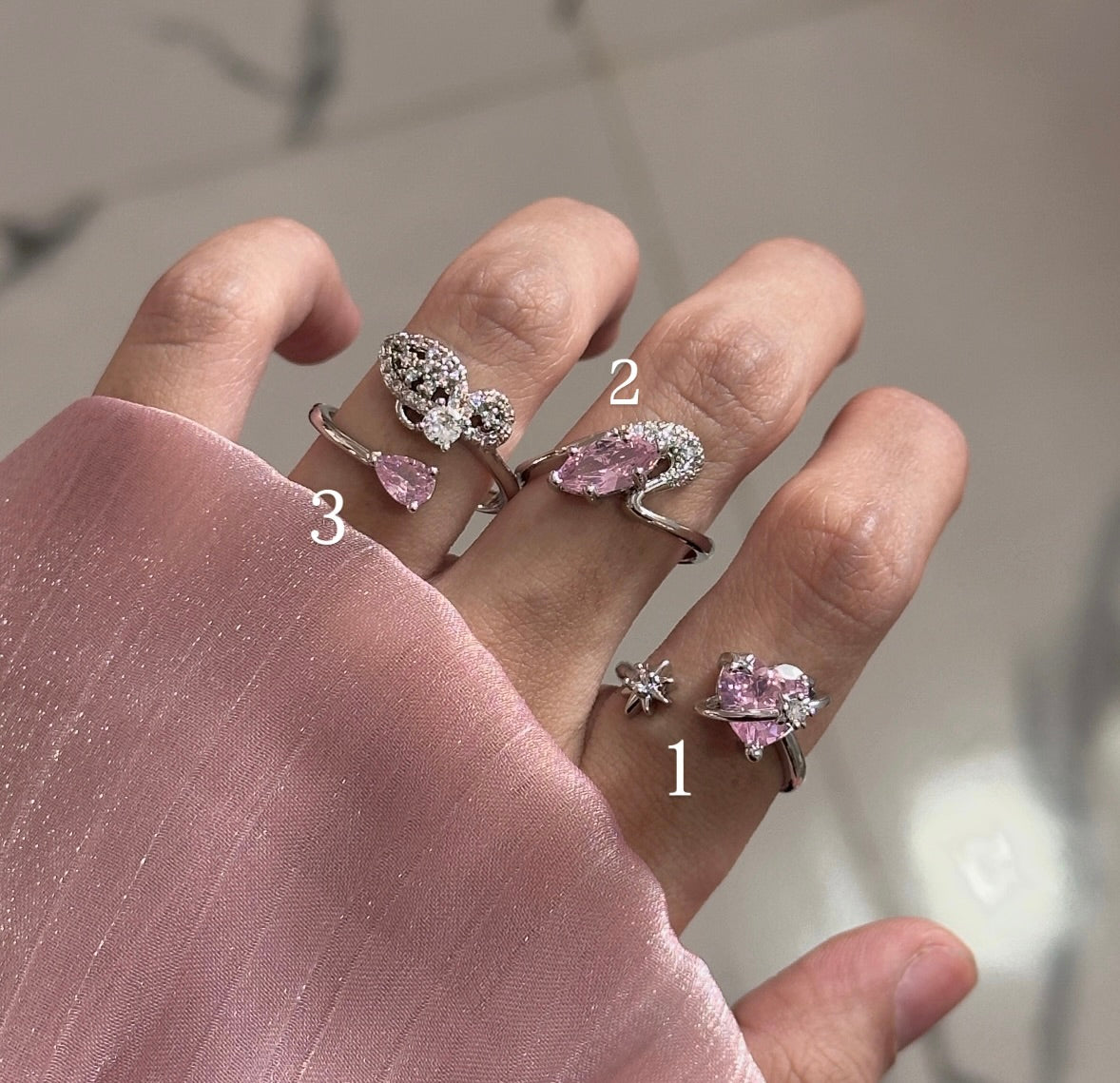 Diamond adjustable ring