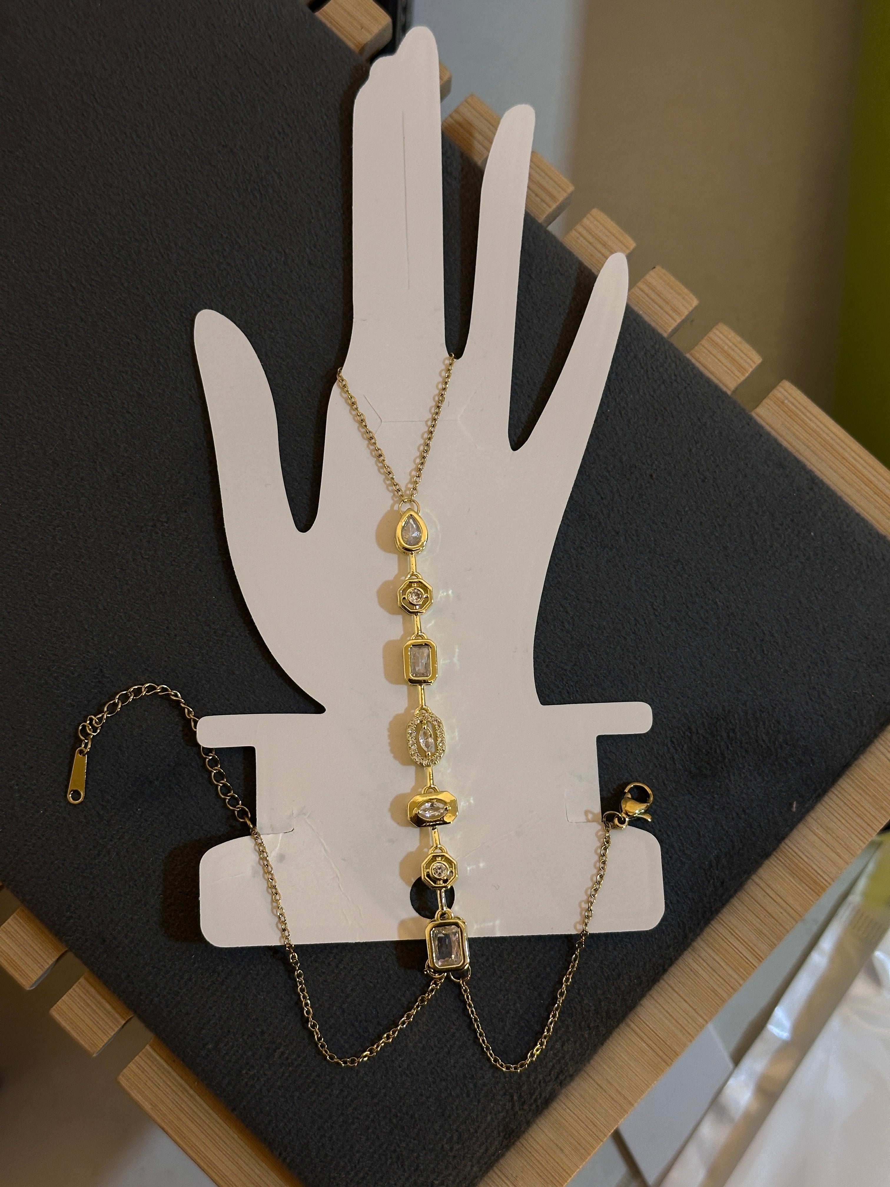 Anti tarnished hand chain