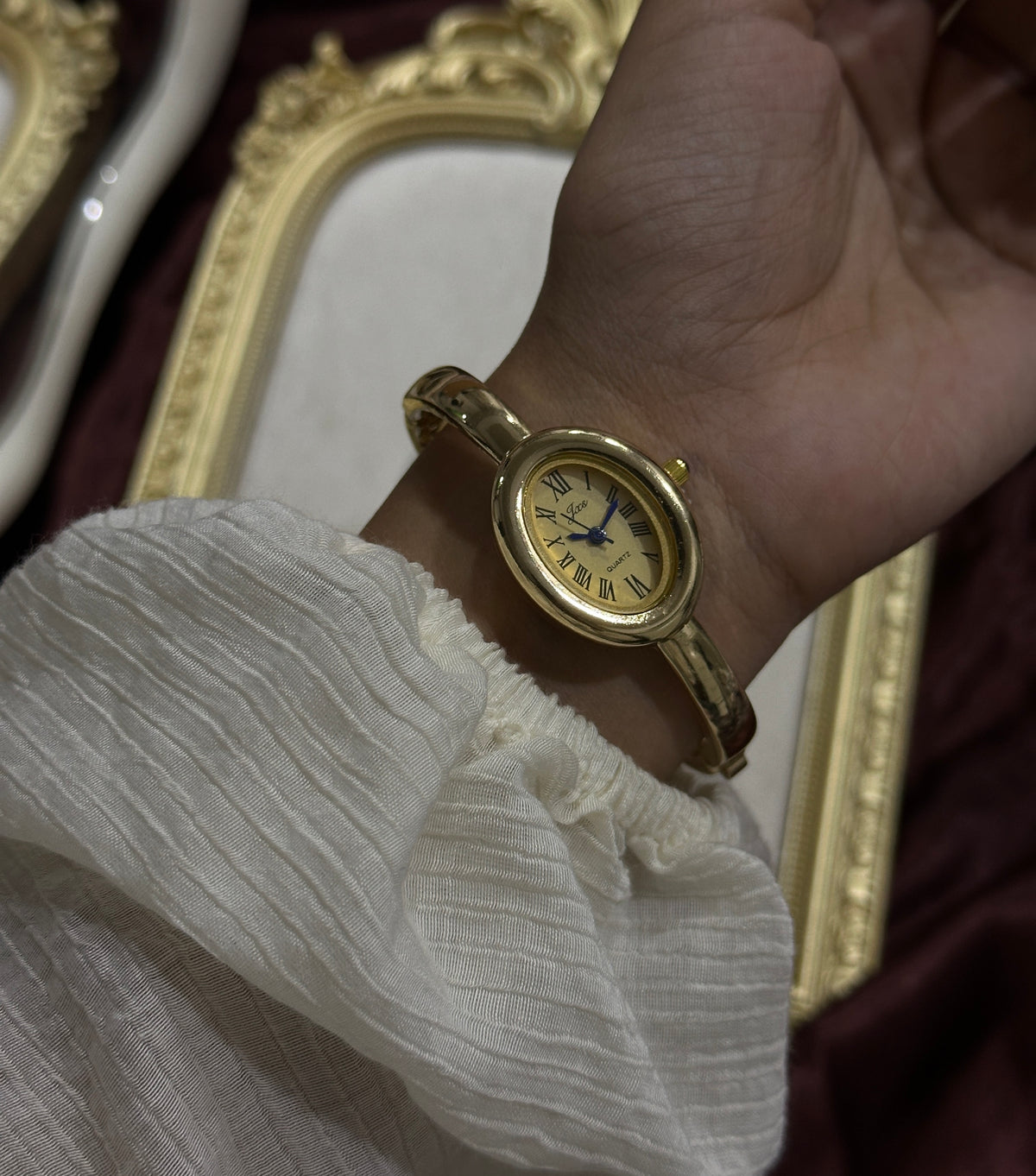 The elise gold watch