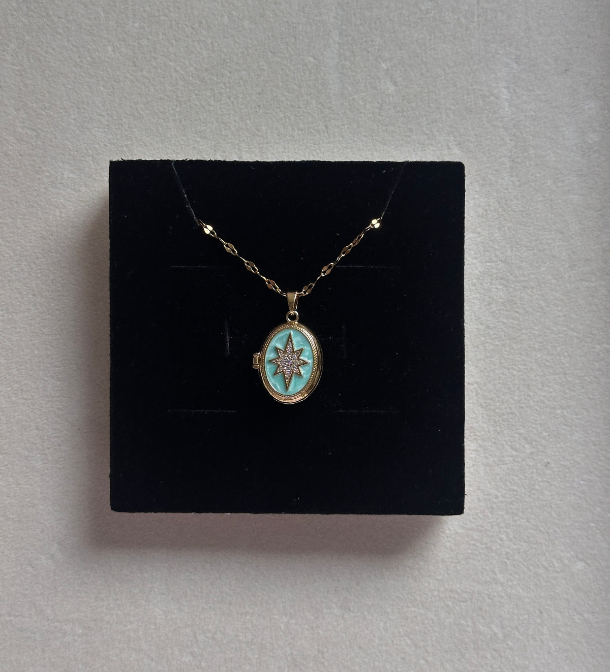 Whimsical photo locket