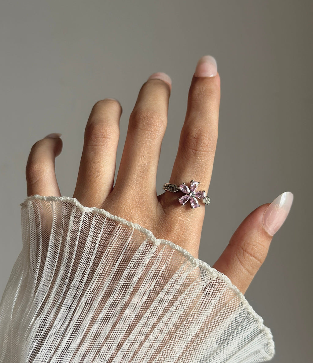 Pink flower ring