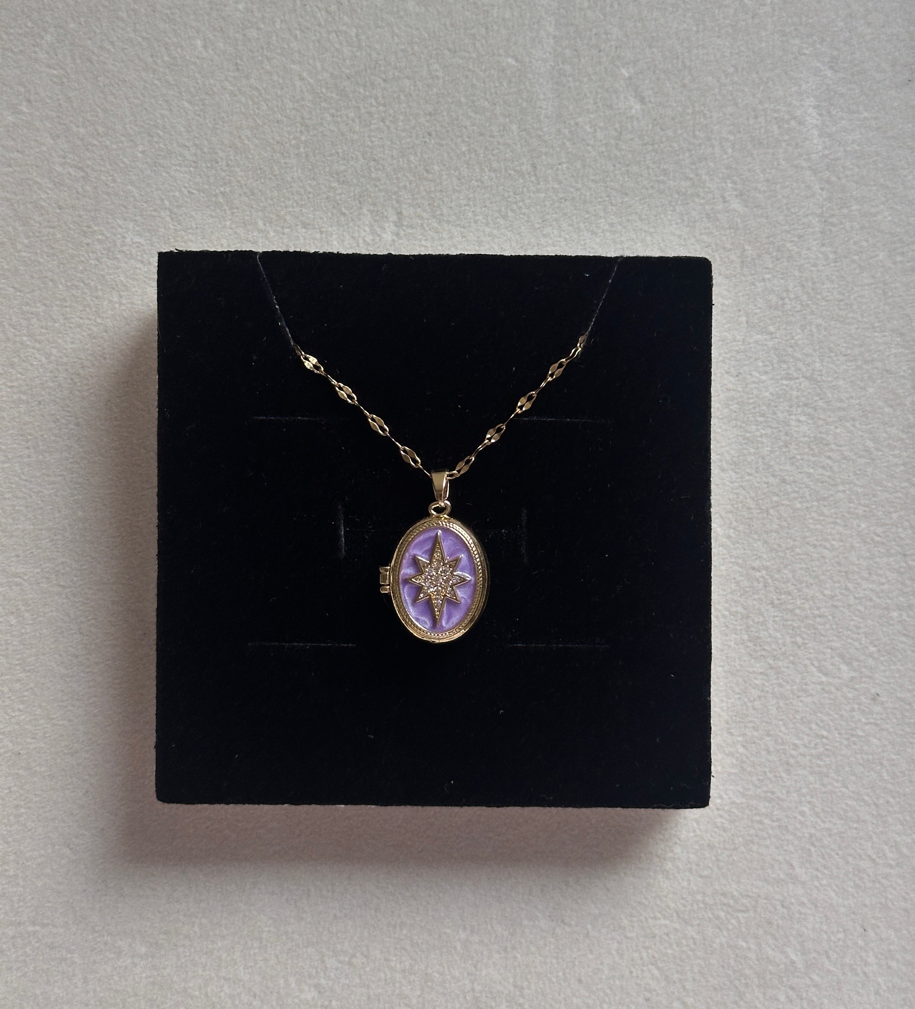 Whimsical photo locket