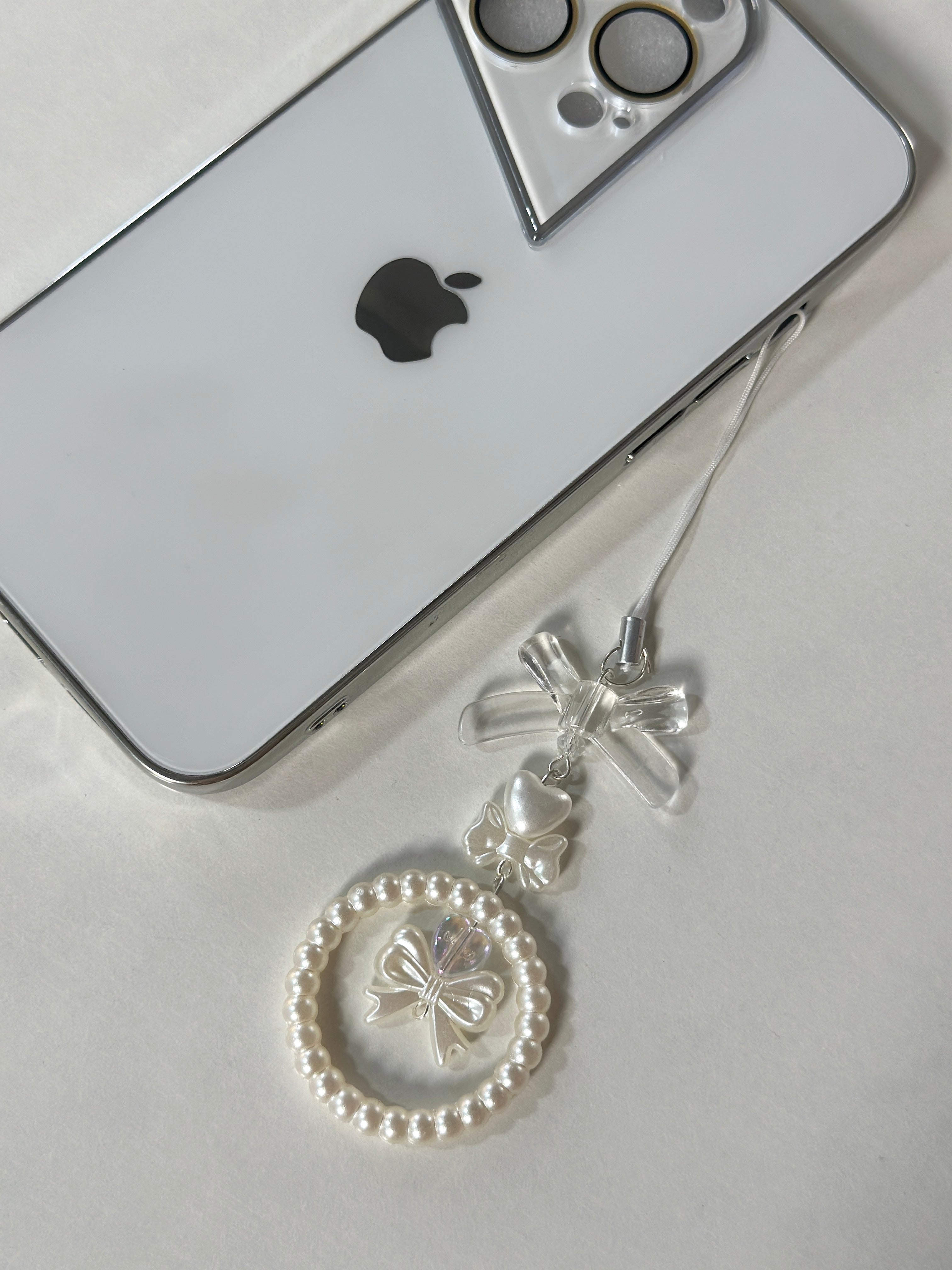 Pearl charm