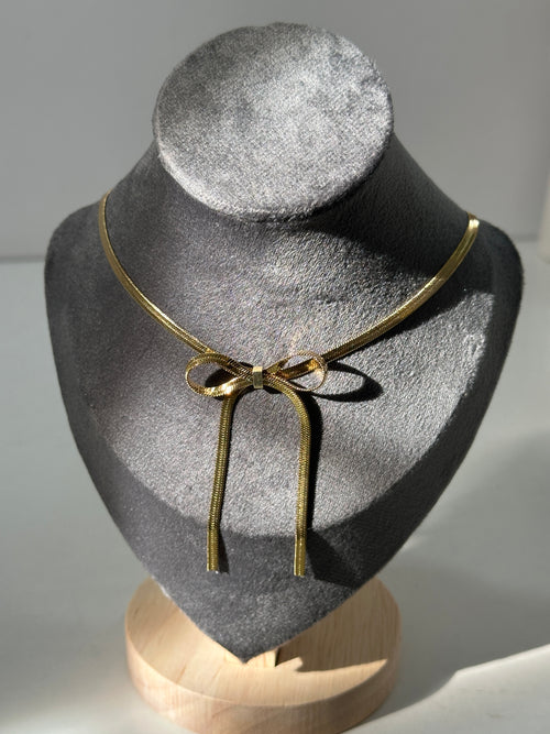 Anti tarnish bow jewellery