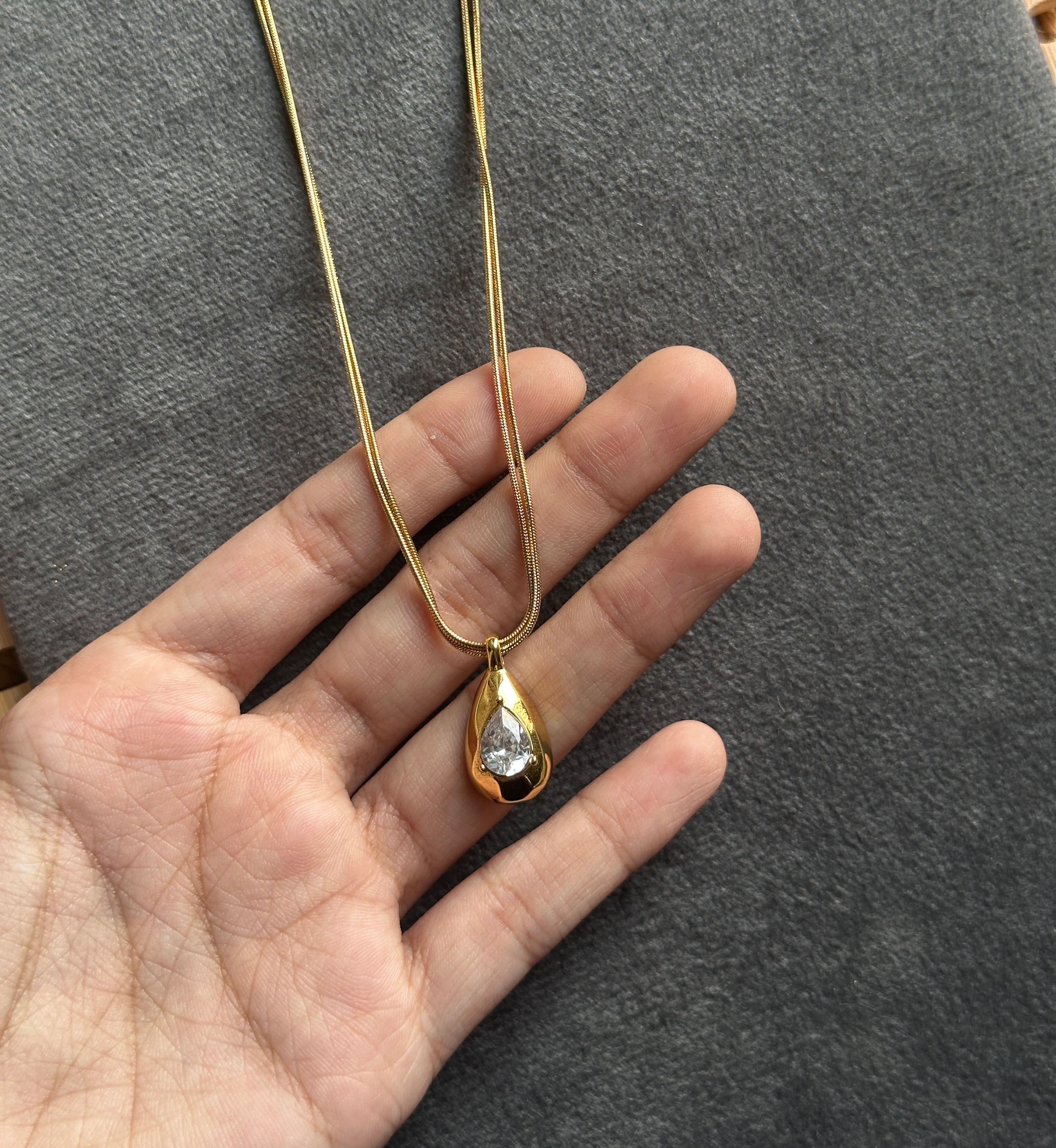 Double layer pendent