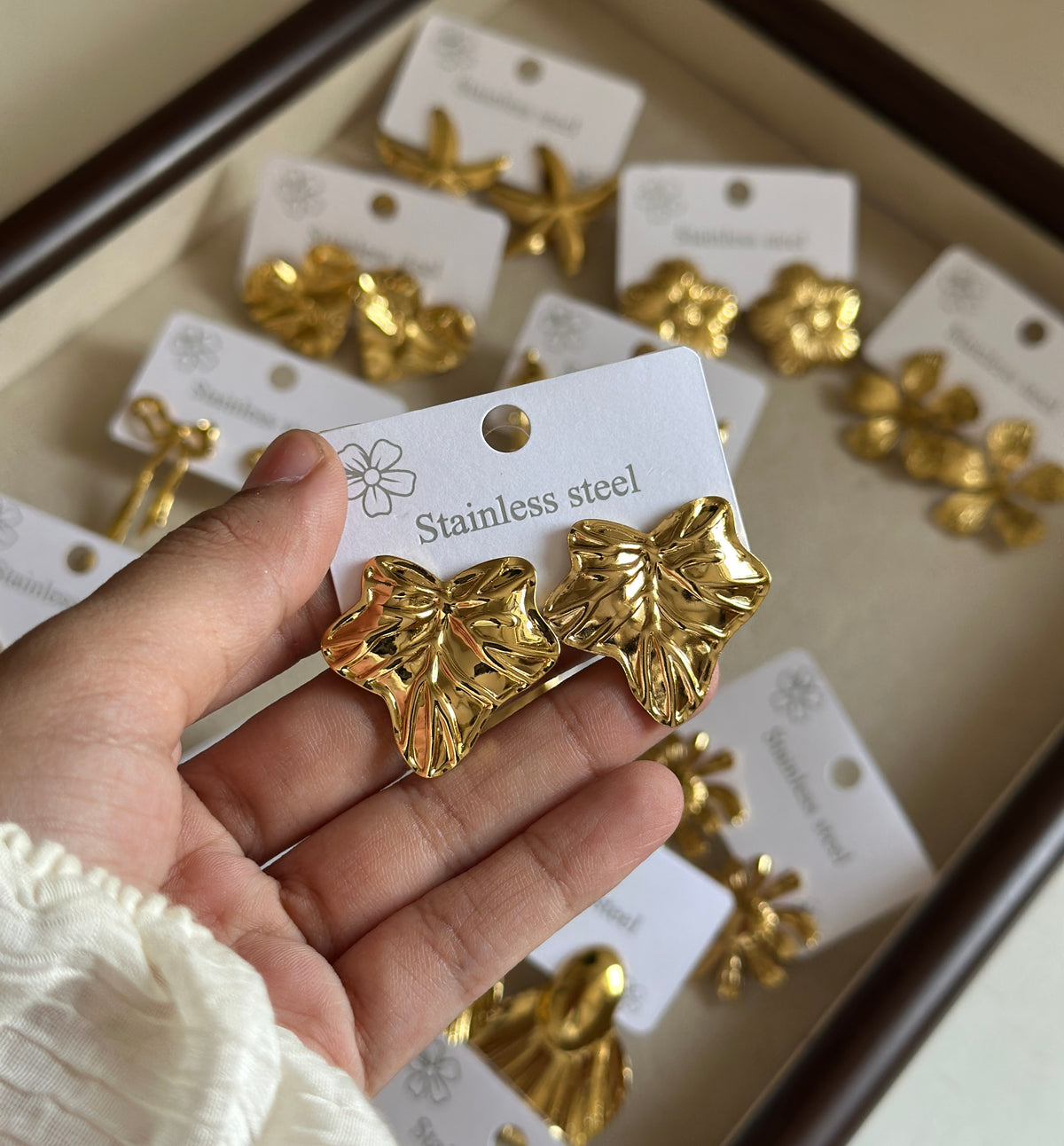Leaf earring