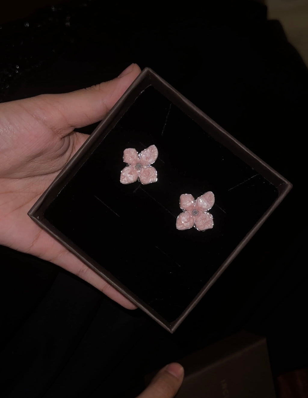 Daily wear earrings