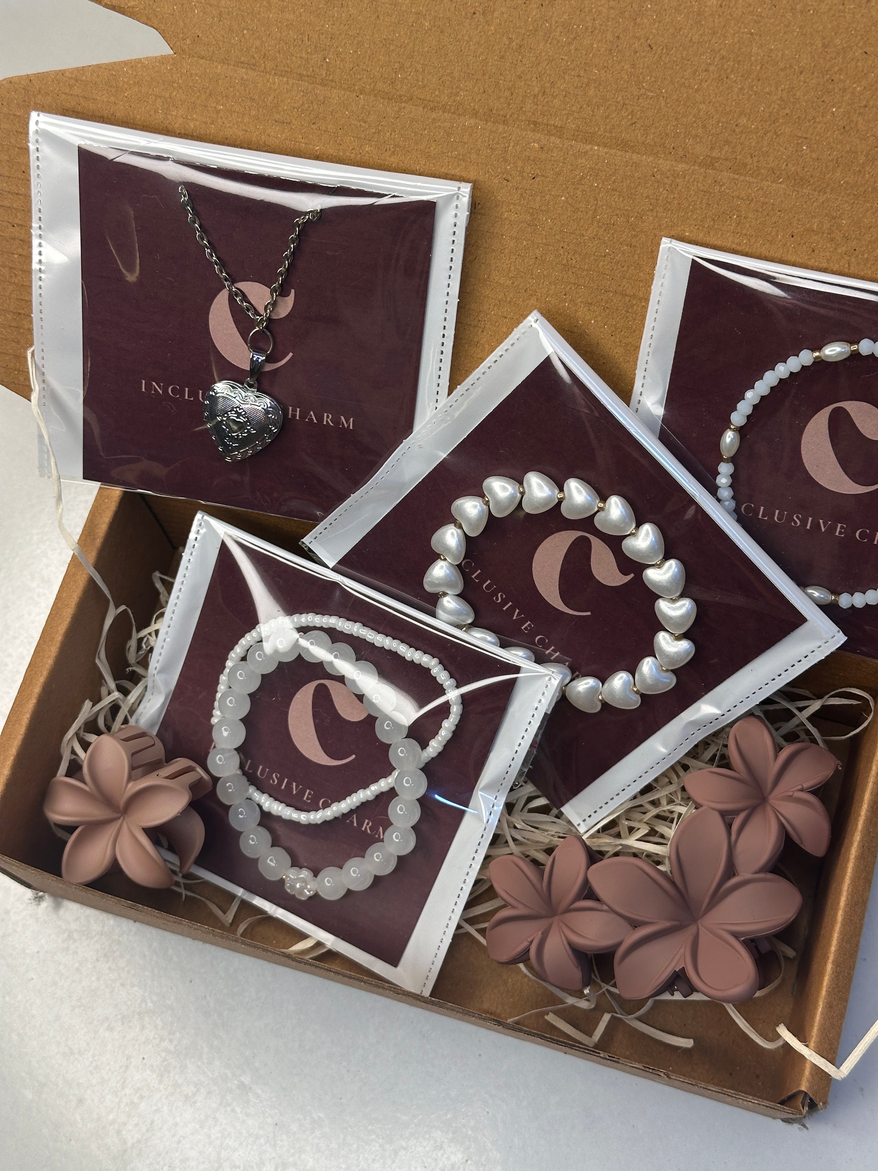 Pretty hamper👜🤎