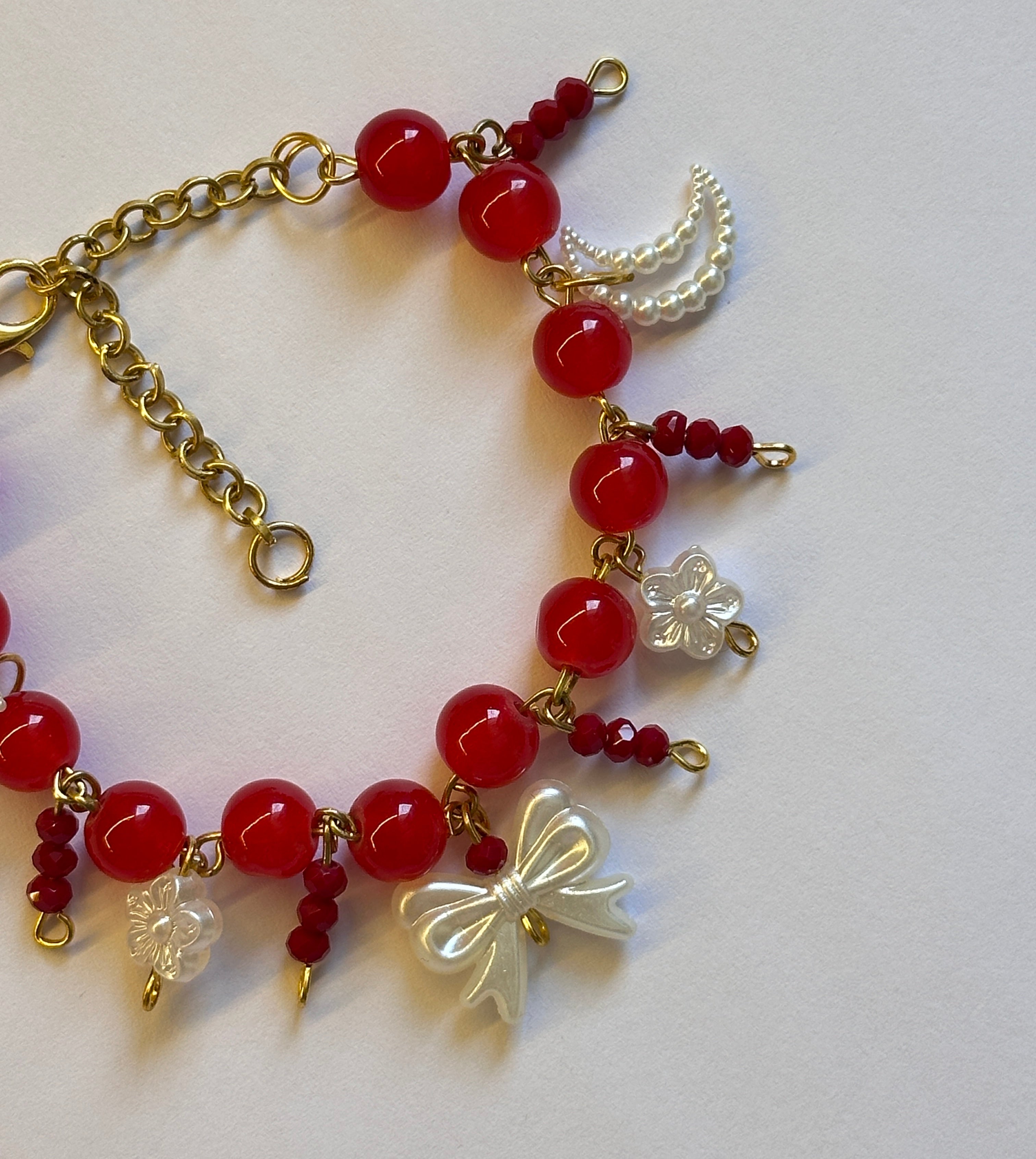 Red bow bracelet