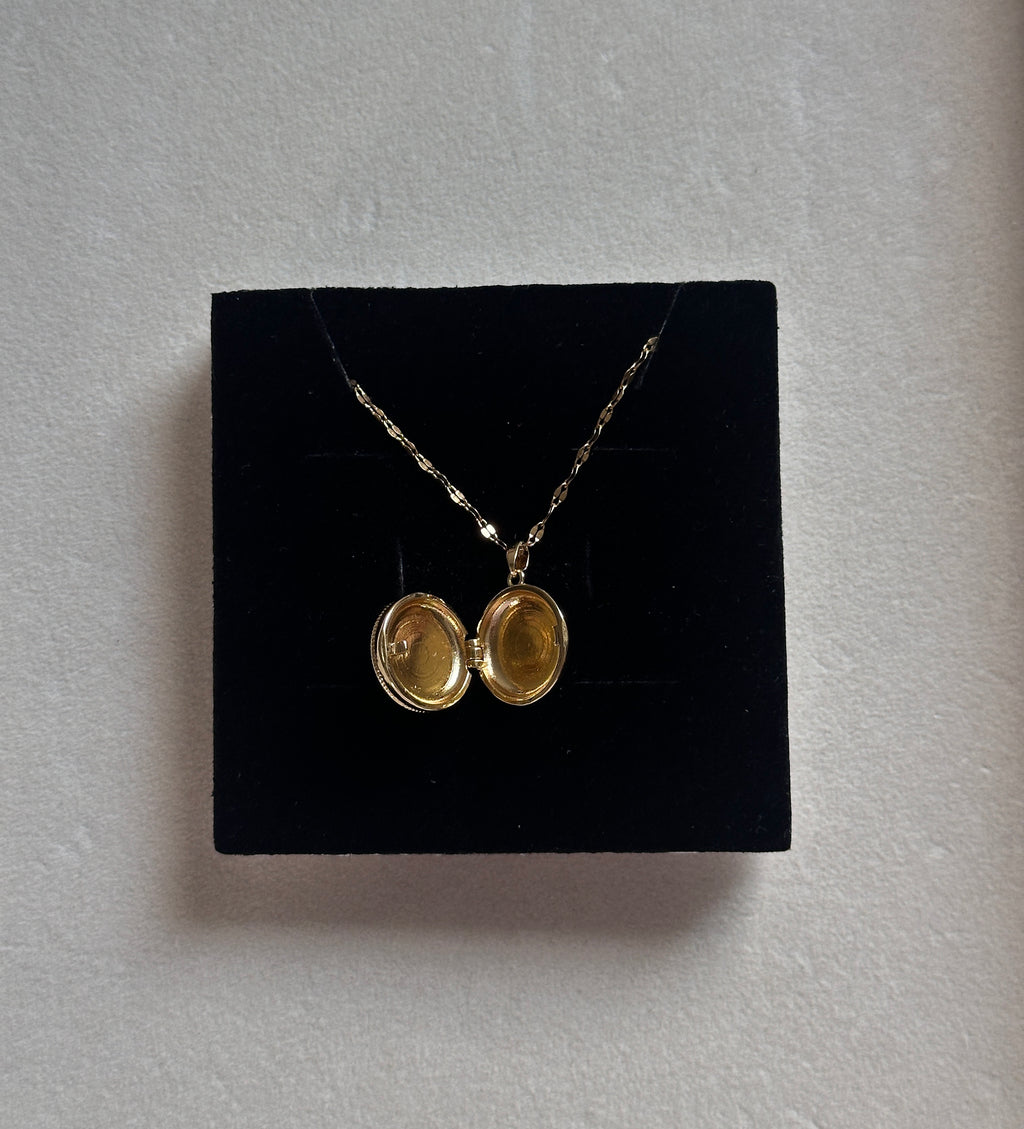 Whimsical photo locket