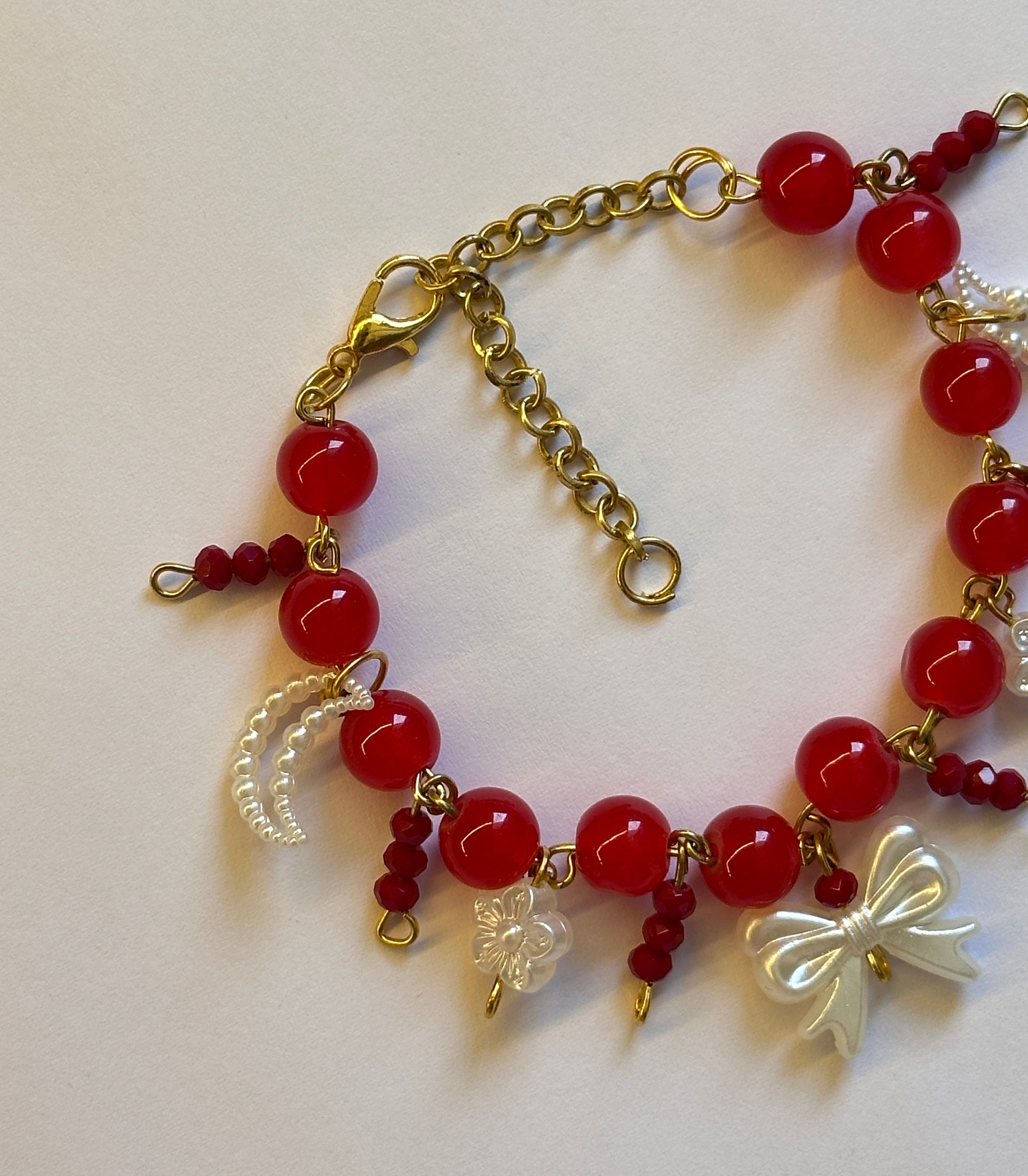 Red bow bracelet