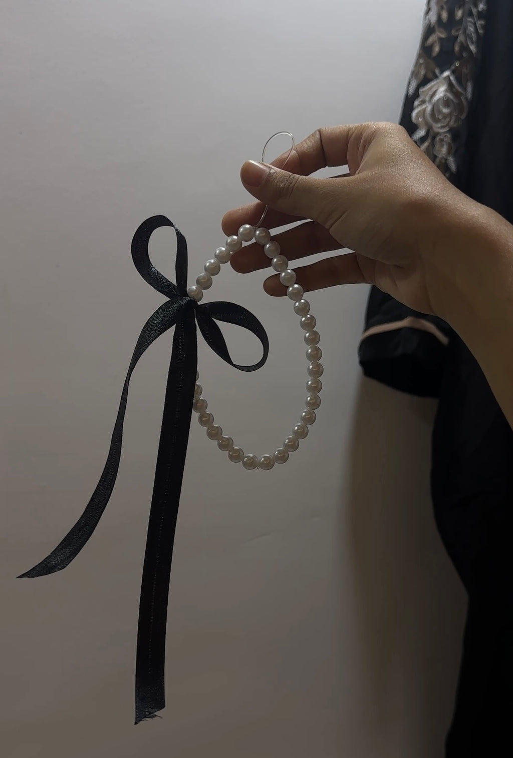 Bow phone charm