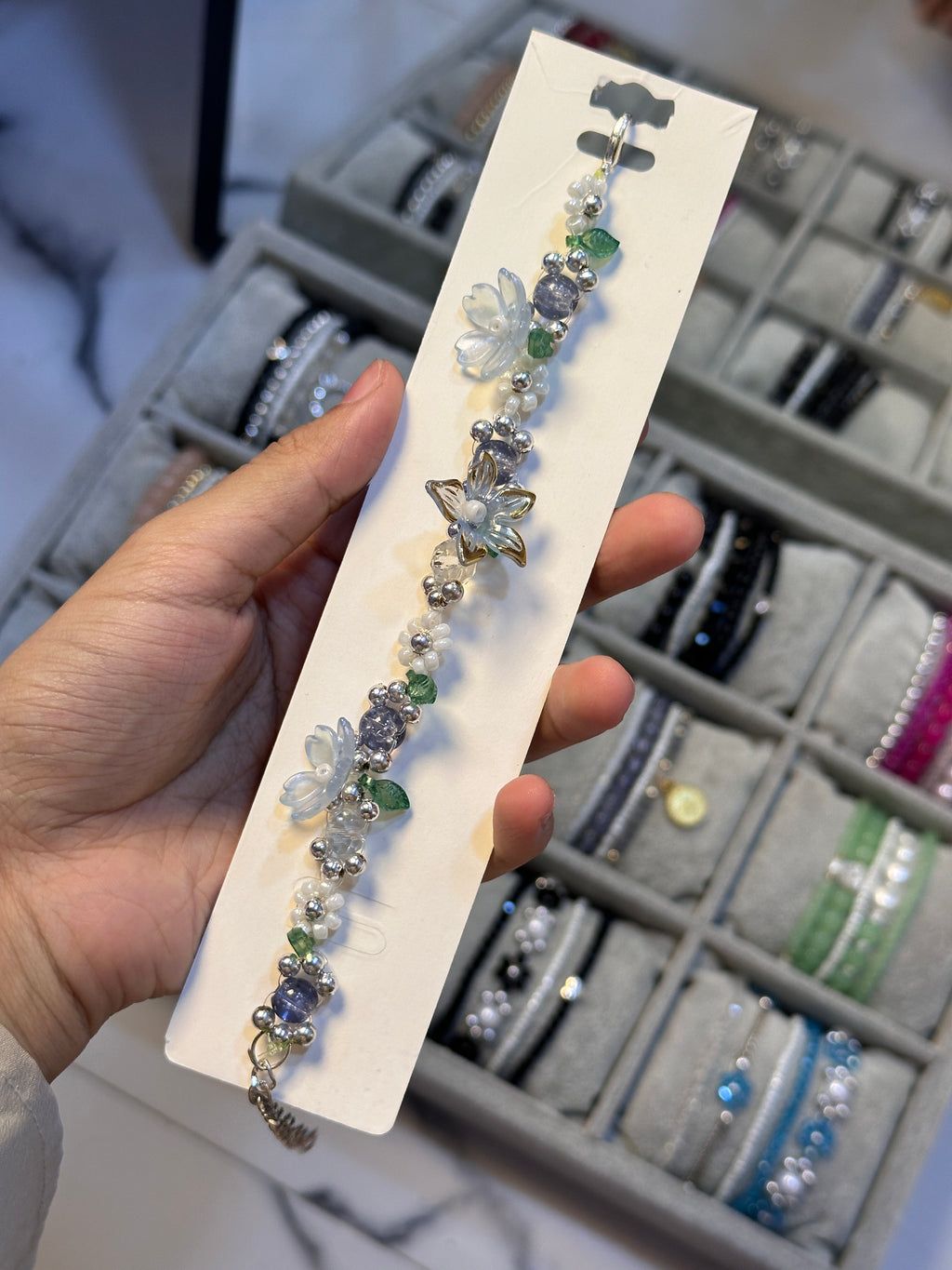 Blue flower bracelet 🦋