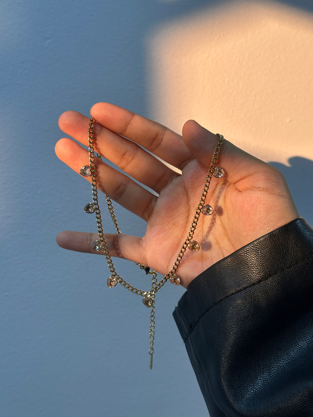 Anti tarnished diamond necklace