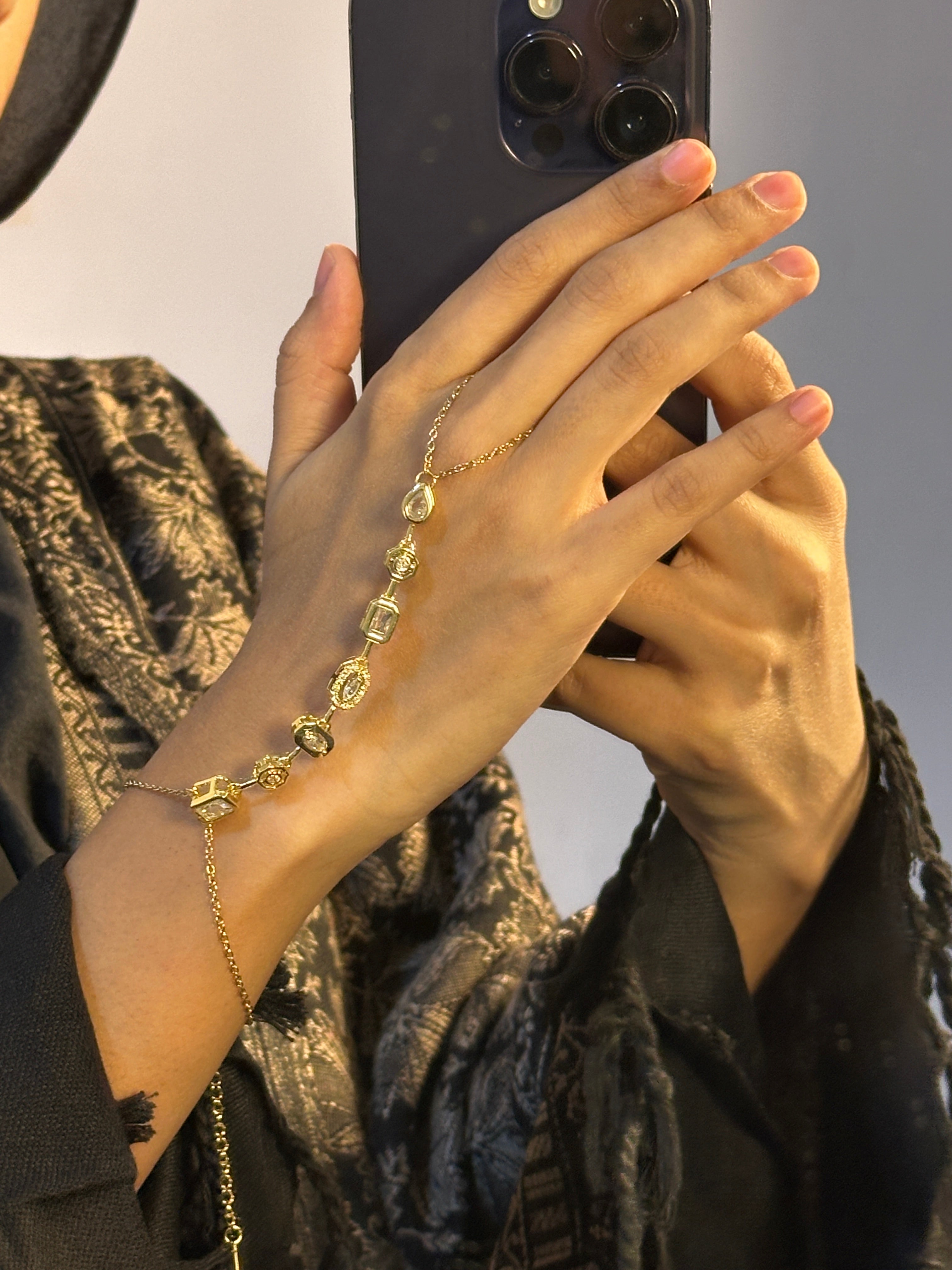 Anti tarnished hand chain