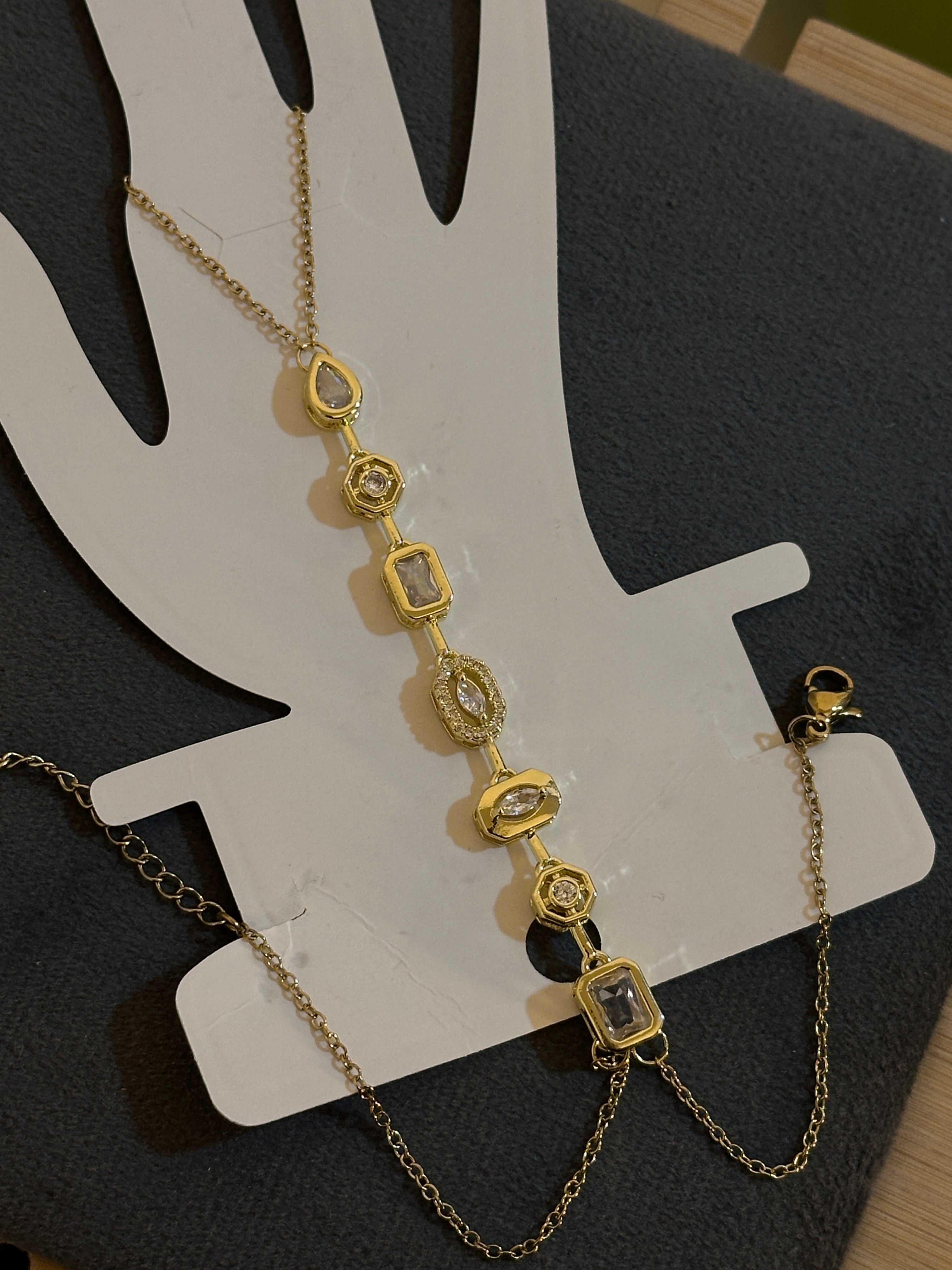 Anti tarnished hand chain