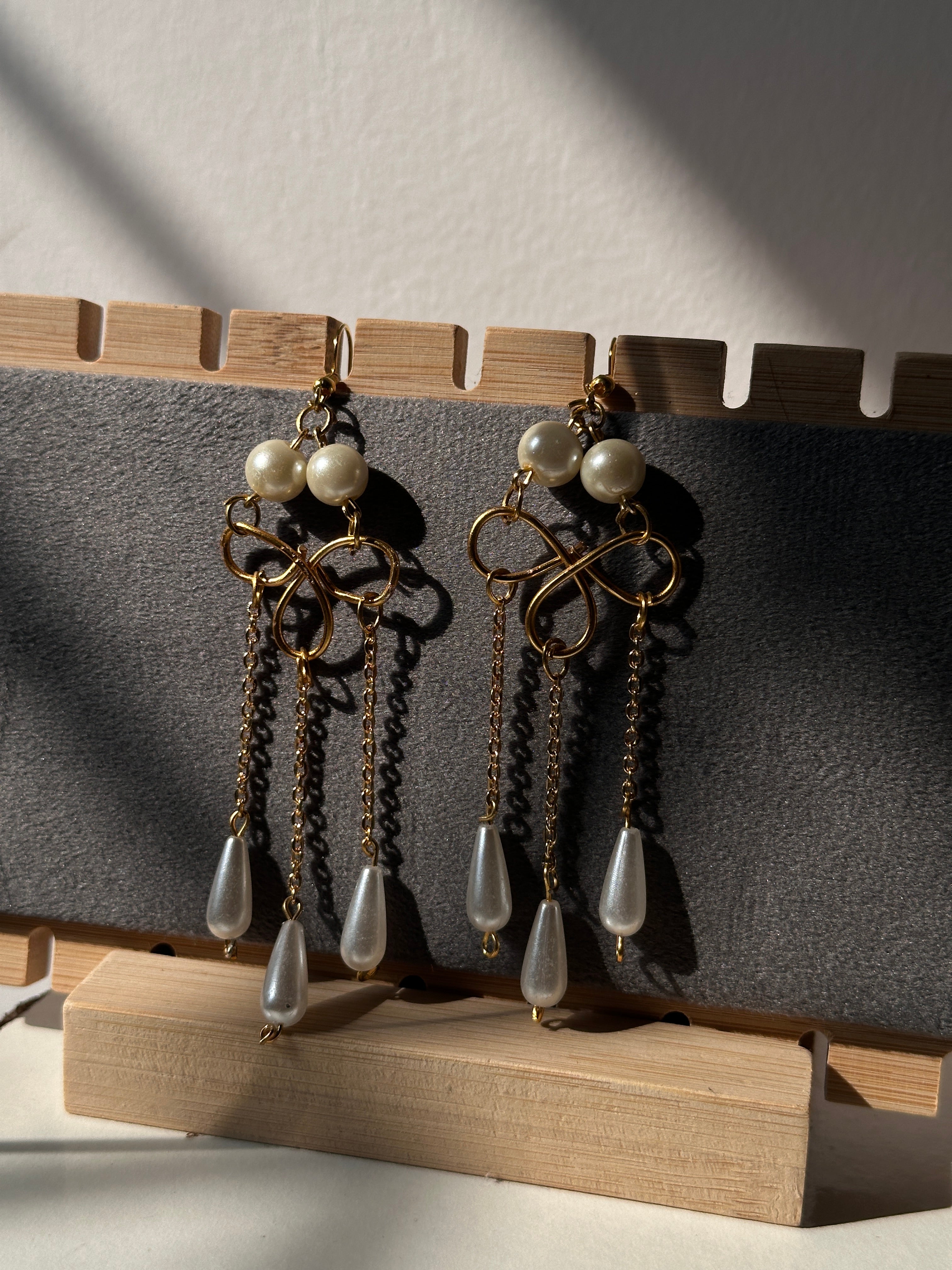 Pearl necklace set