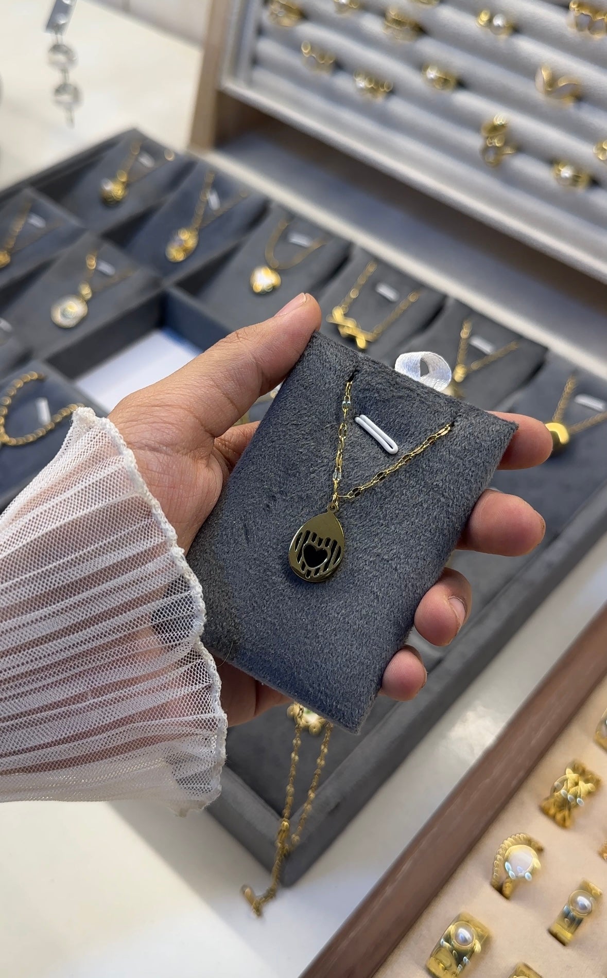 Anti tarnished necklace