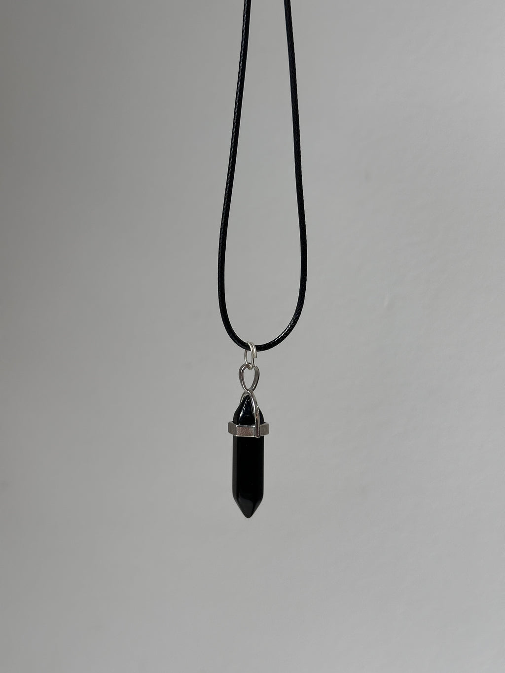 Black stone neck peice