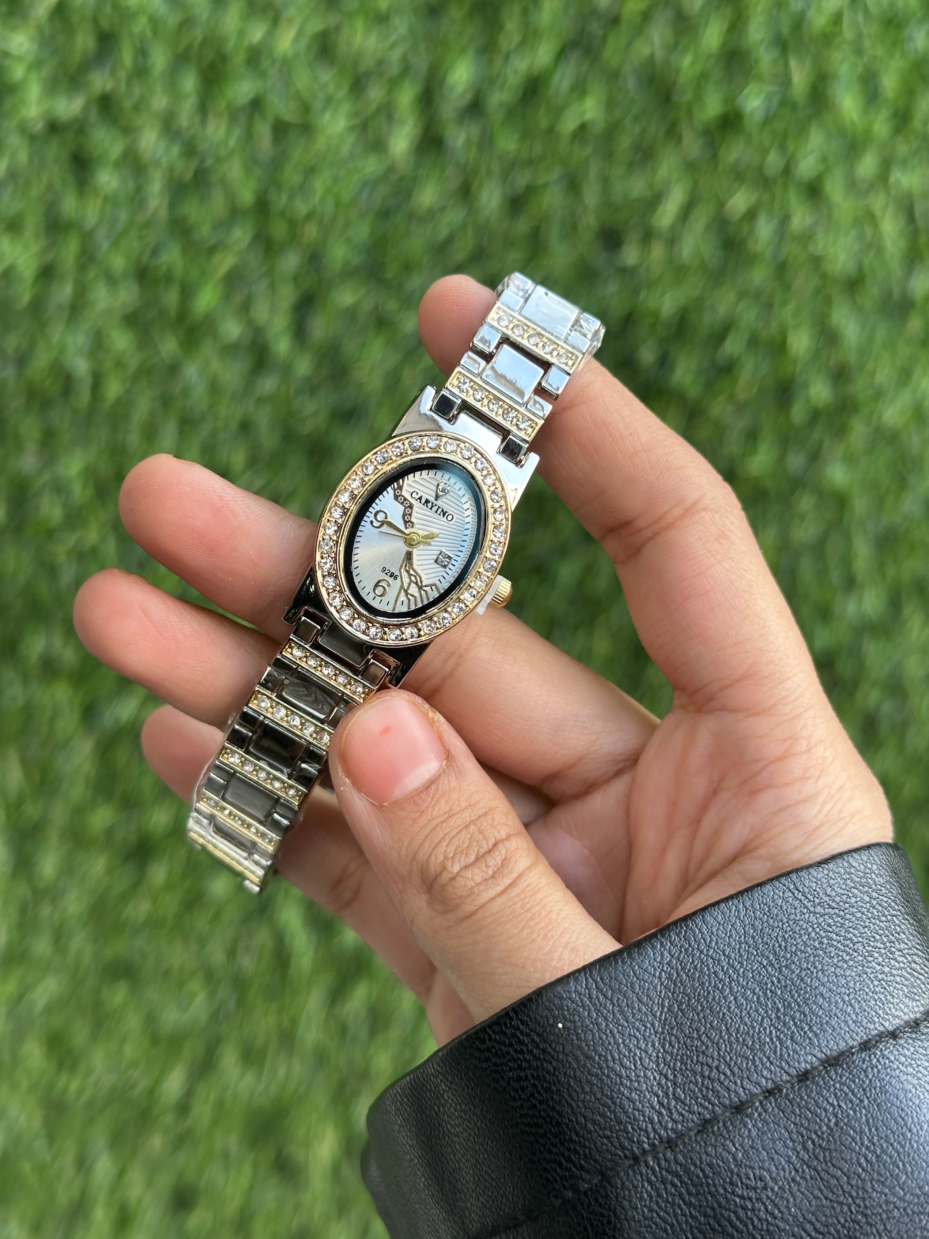 The Radiant Oval Zenith